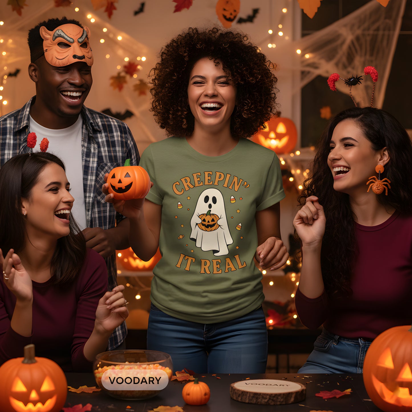 Creepin It Real T-Shirt - Cute Ghost Halloween Shirt, Retro Spooky Season Tee, Funny Ghost Gift, Aesthetic Fall Outfit Apparel