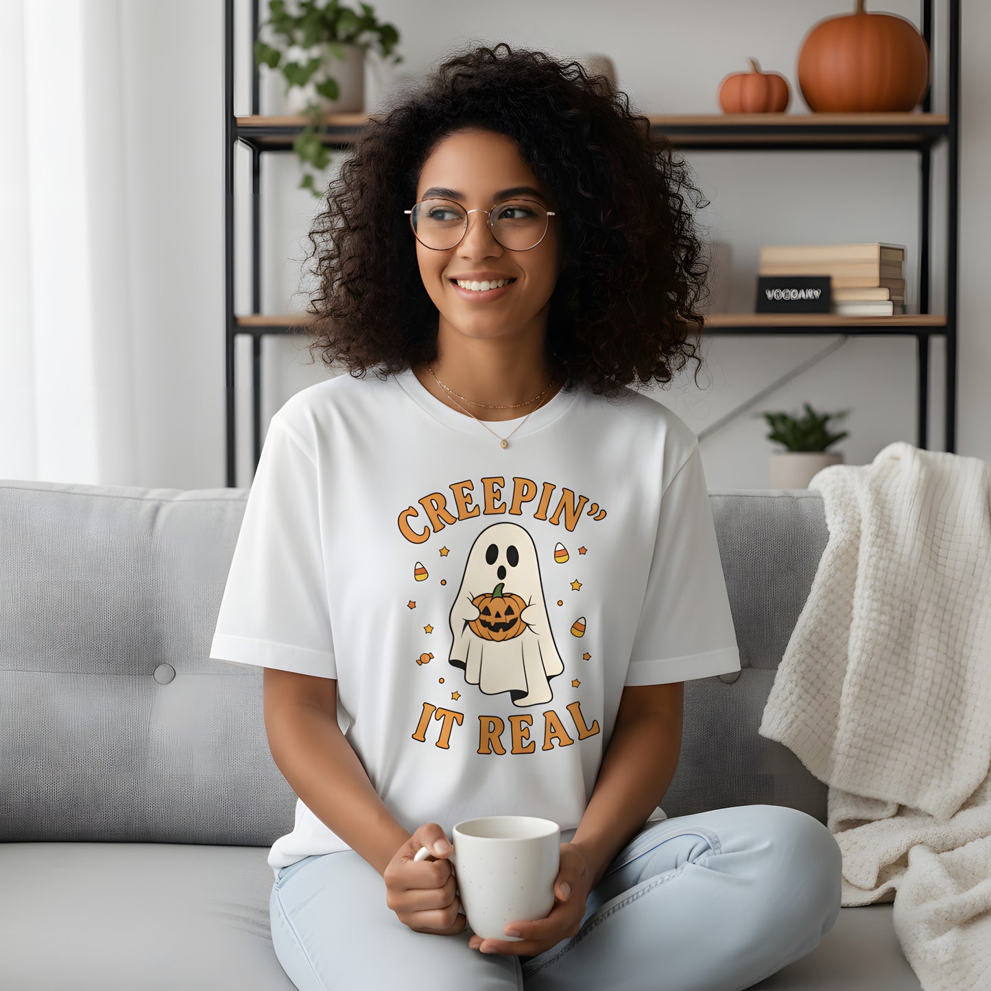 Creepin It Real T-Shirt - Cute Ghost Halloween Shirt, Retro Spooky Season Tee, Funny Ghost Gift, Aesthetic Fall Outfit Apparel